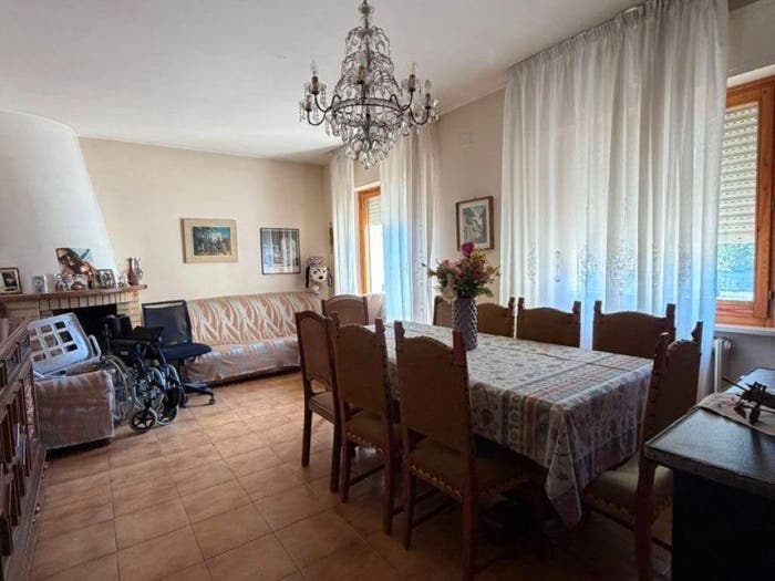 Appartamento quadrilocale in vendita in Via dei Prati, Magione