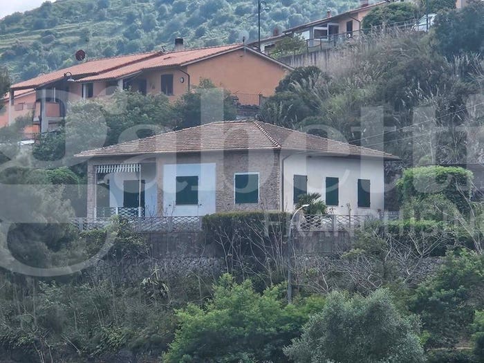 Casa con 5 locali in vendita in Rio Nell'Elba, Rio