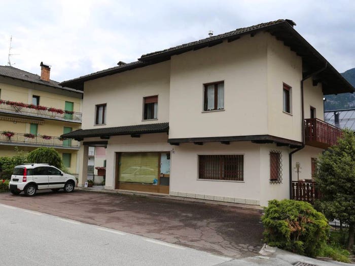 Casa con 6 locali in vendita in VIA ROMA, Centro, Terzolas