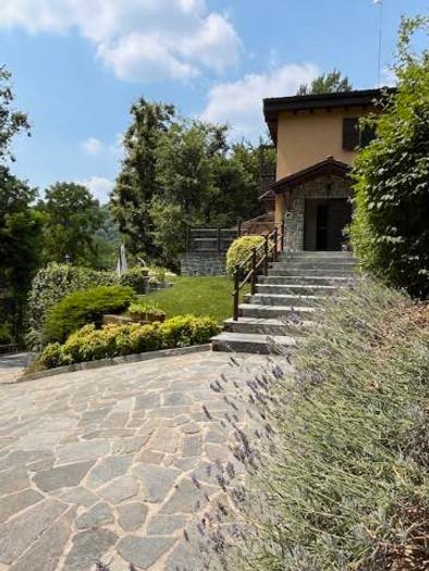 Casa con 6 locali in vendita in Centro, Mapello