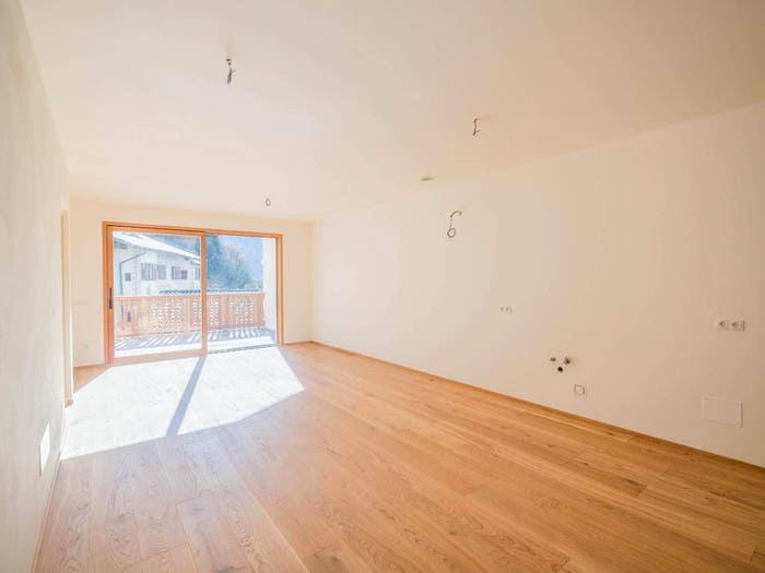 Casa quadrilocale in vendita in Via Castel d'Enna, Centro, Montagna