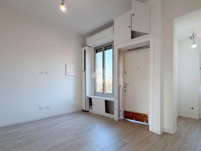 Appartamento bilocale in vendita in Via Calvairate, Martini Insubria, Milano