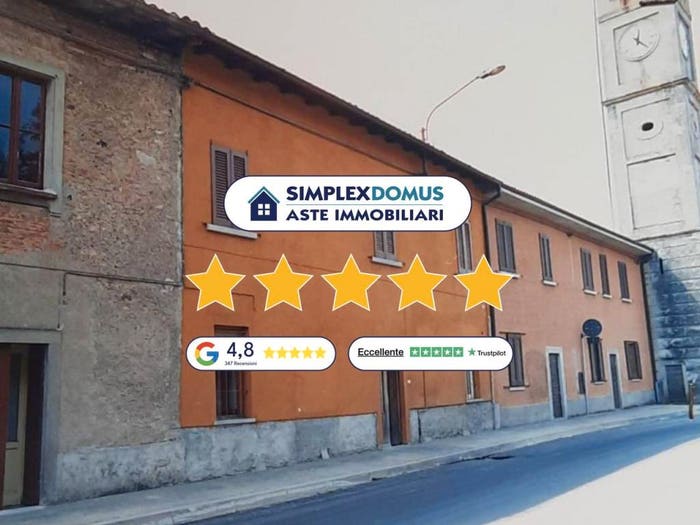 Appartamento quadrilocale in vendita in Via Redipuglia, Centro, Malnate