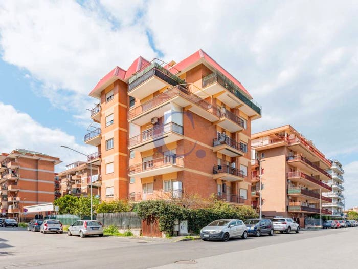 Appartamento bilocale in vendita in Via Nino Bixio, Zona Domitilla, Ladispoli