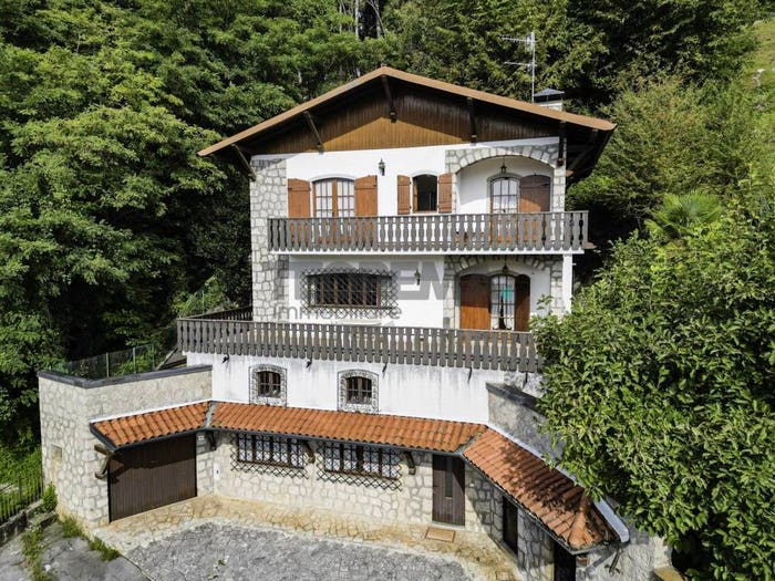 Casa con 6 locali in vendita in Via dei Castagni, Brugai, Onore