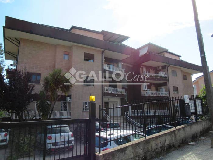 Appartamento trilocale in vendita in Via Della Pace, Andreotta, Castrolibero