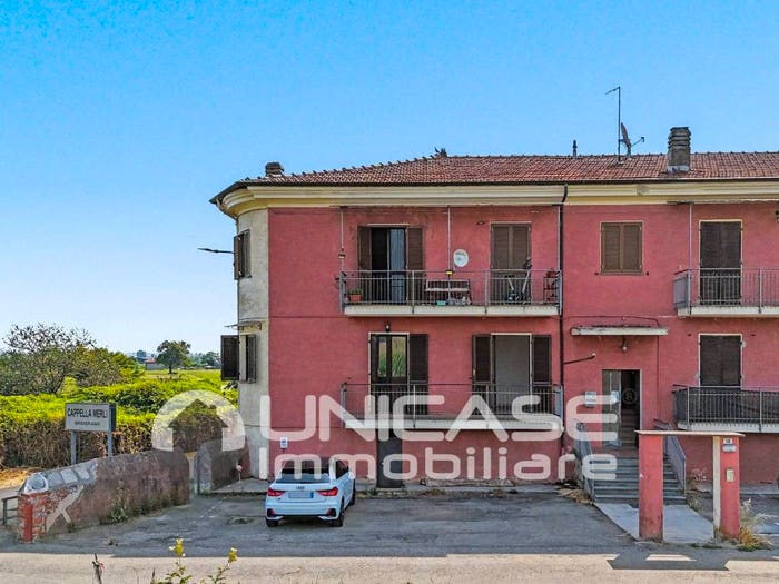 Appartamento quadrilocale in vendita in Strada Tirabrasse, Bricherasio