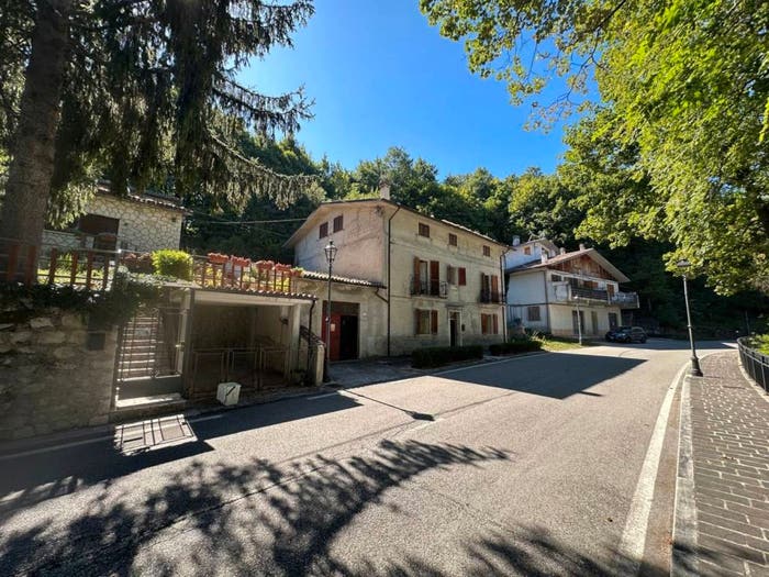 Casa con 6 locali in vendita in Via Roma, Centro, Sant'Eufemia a Maiella