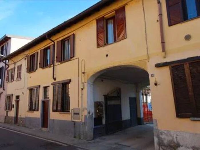 Appartamento bilocale in vendita in Via Novara, Cesano Maderno