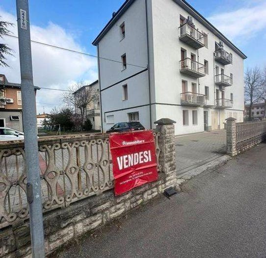 Appartamento trilocale in vendita in Via Andrea Mantegna, Centro, Castelfranco Emilia
