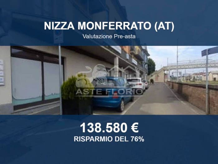 Casa con 5 locali in vendita in Via San CarloVia Roma null, Nizza Monferrato