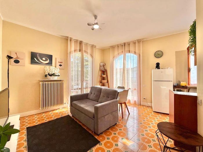 Appartamento bilocale in vendita in Via Benaco, Centro, Peschiera del Garda
