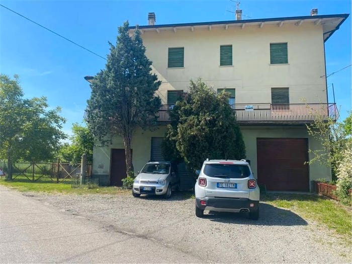 Casa con 6 locali in vendita in Via Val Rossenna Tronco, Prignano sulla Secchia