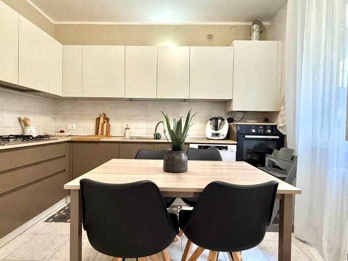 Appartamento quadrilocale in vendita in Largo Cervignano, Cappuccini, Pordenone