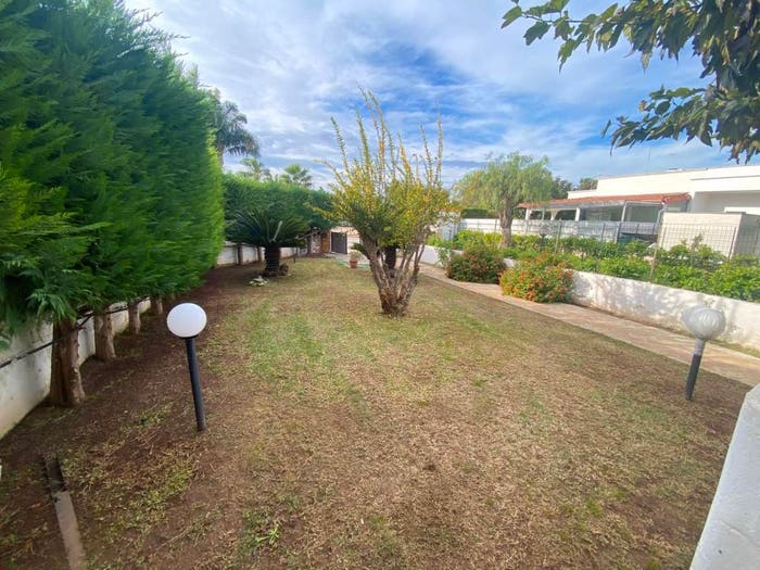 Casa trilocale in vendita in Via della Pineta, Specchiolla, Carovigno
