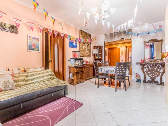 Appartamento quadrilocale in vendita in Via Belgio, Inghilterra Zona, Aprilia