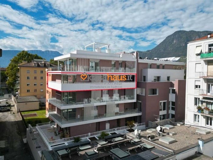 Appartamento trilocale in vendita in Centro, Bolzano
