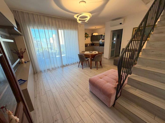 Casa quadrilocale in vendita in Via Ettore Maiorana, Castenaso