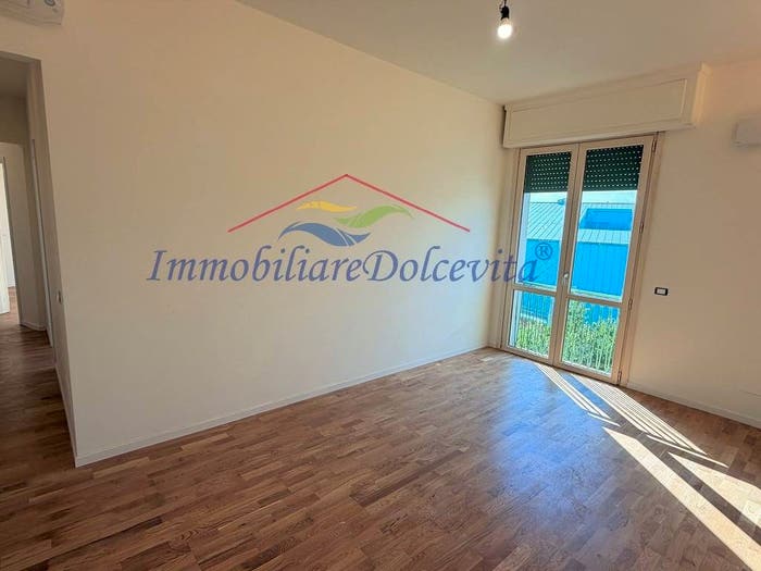 Appartamento trilocale in vendita in Via Enrico Forlanini, Novoli, Firenze