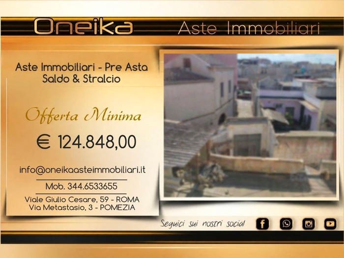 Appartamento con 6 locali in vendita in Via Regina Elena, Quartu, Quartu Sant'Elena