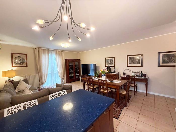 Appartamento trilocale in vendita in Centro, Scandiano