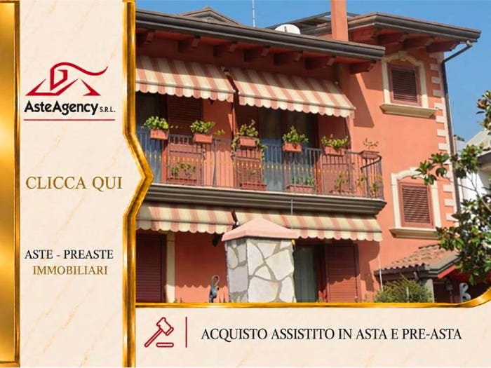 Appartamento con 5 locali in vendita in Via Basilicata, Palazzo San Gervasio