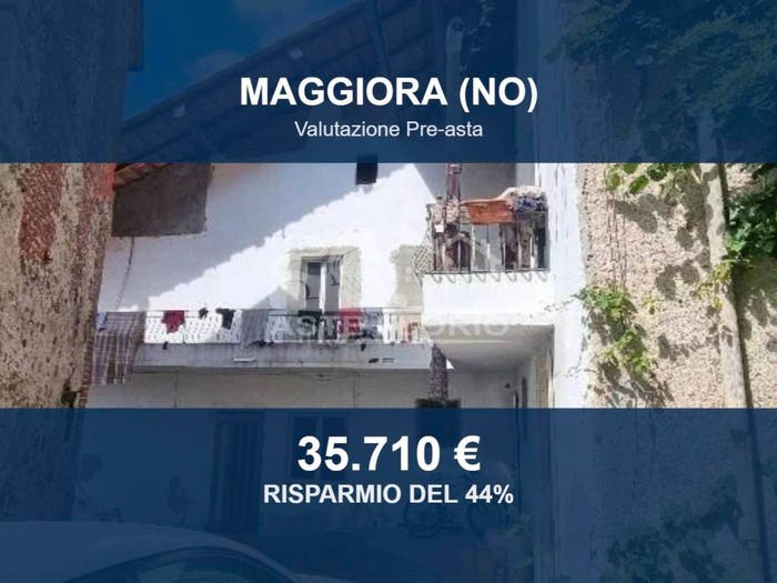 Casa con 6 locali in vendita in Via Santa Caterina, Maggiora