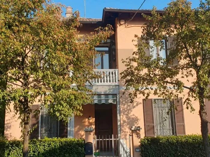 Appartamento trilocale in vendita in Via Montebello Piacenza, Infrangibile, Piacenza