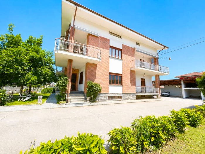 Appartamento con 5 locali in vendita in Via Cuneo, Centro, Castelletto Stura