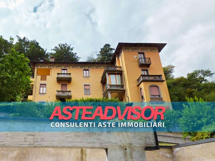 Appartamento trilocale in vendita in Via Tiro a Segno, Centro, Omegna