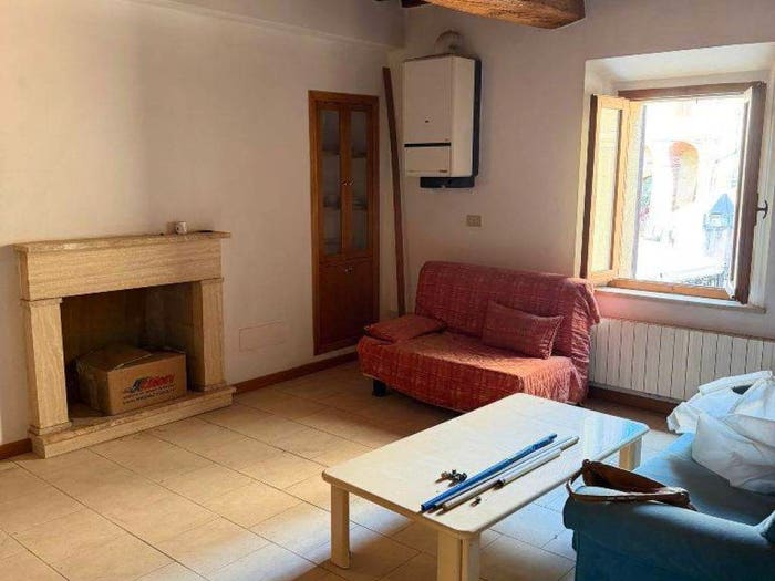 Appartamento trilocale in vendita in Centro, Castelnuovo Berardenga