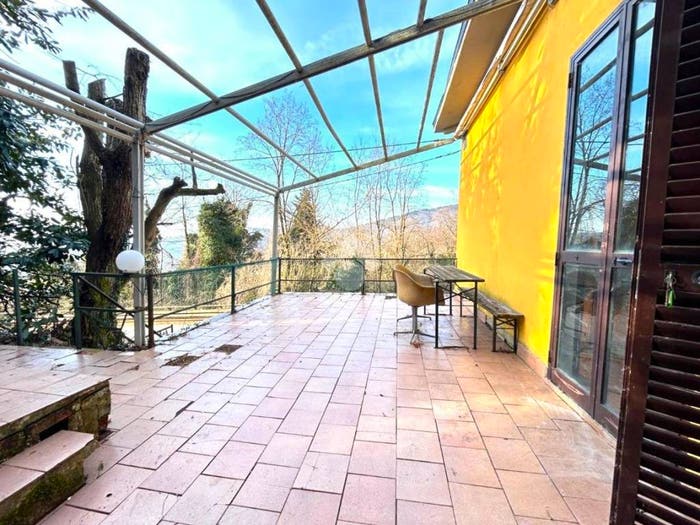 Casa trilocale in vendita in Via Modenese, Cireglio, Pistoia