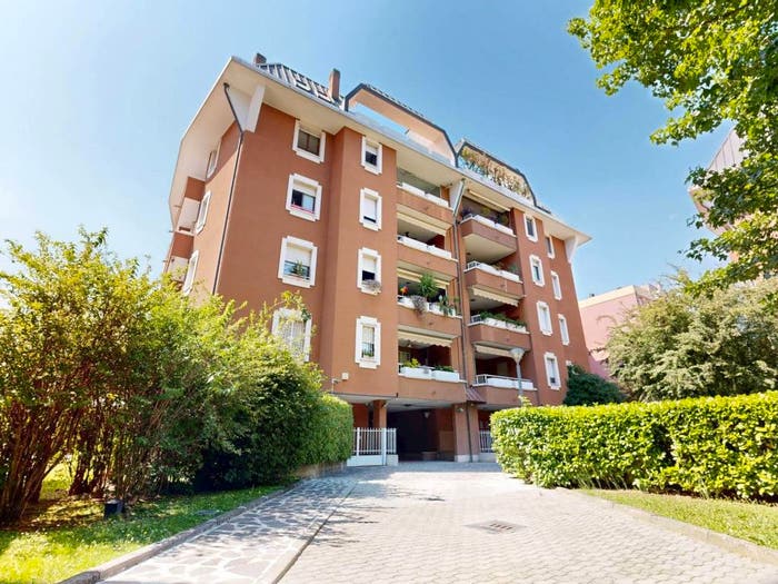 Casa con 6 locali in vendita in Via Vergiate, Gallaratese, Milano