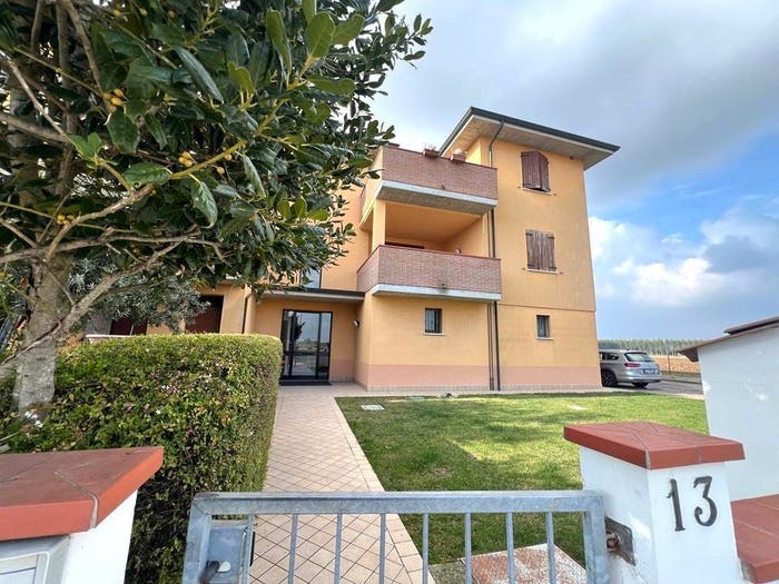 Appartamento trilocale in vendita in Centro, Castel d'Ario