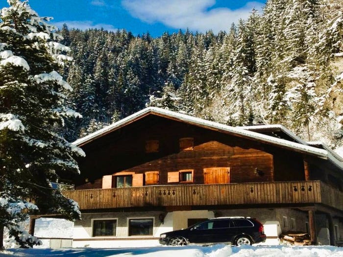Casa con 6 locali in vendita in Via Caduti di Cima Vallona, Comelico Superiore