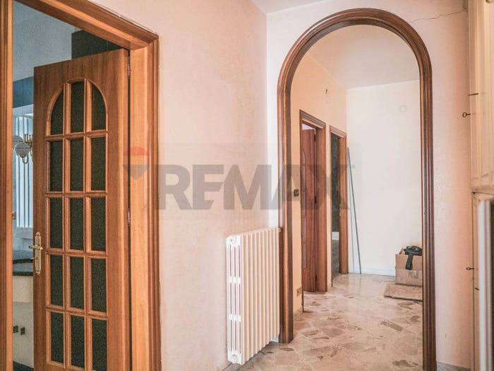 Appartamento con 6 locali in vendita in Via Catania, Centro, Enna