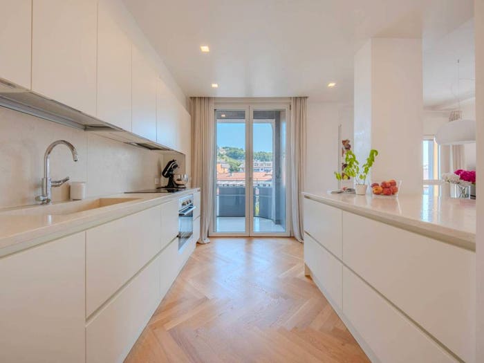Casa con 6 locali in vendita in Piazza Duca d'Aosta, Centro, Conegliano