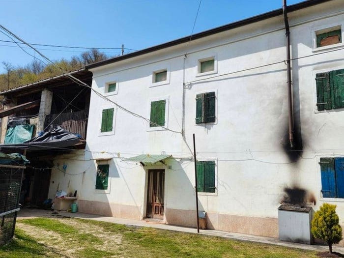 Casa in vendita in Cazzano di Tramigna