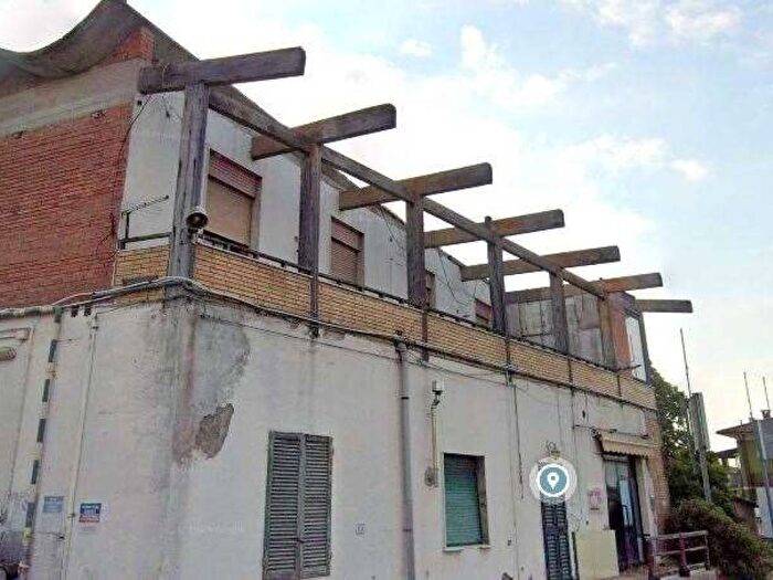 Appartamento con 6 locali in vendita in Via Francesca Uggia, Uggia Pazzera Bizzarrino, Monsummano Terme
