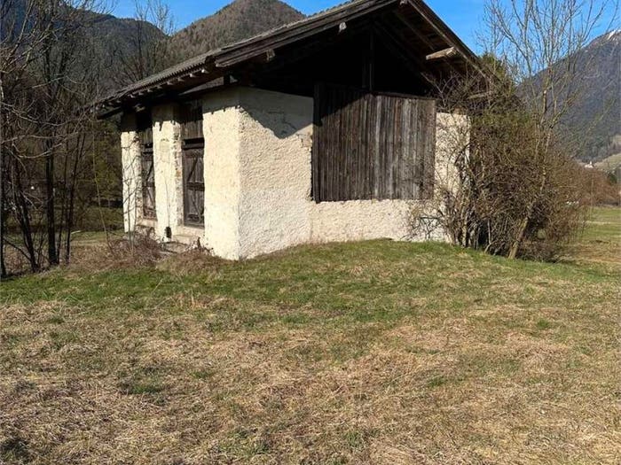 Appartamento trilocale in vendita in via S Lucia, Ledro