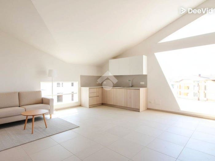Appartamento trilocale in vendita in Via Enrico de nicola, Centro, Monsummano Terme