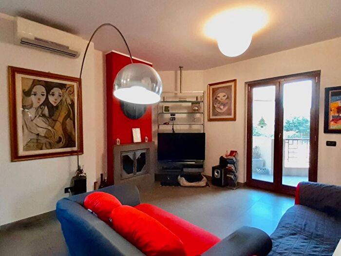 Casa con 6 locali in vendita in Viale Tommaso Campanella, Mater Domini Cavita, Catanzaro