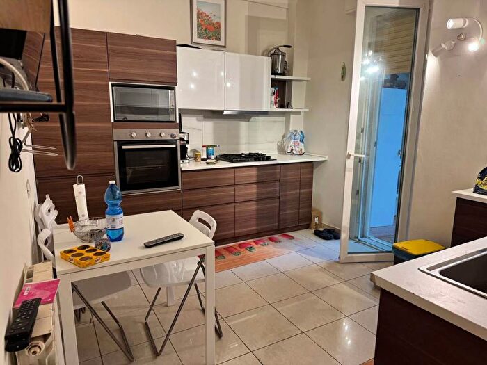 Appartamento quadrilocale in vendita in Via Leonardo Da Vinci, Centro, Viareggio