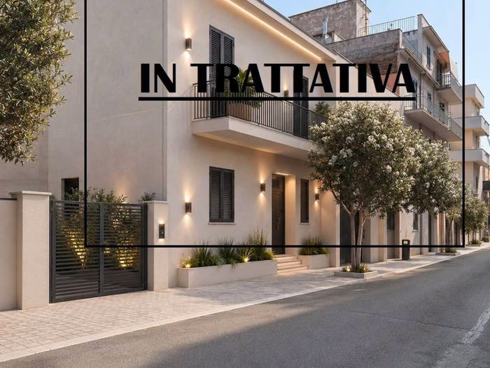 Casa quadrilocale in vendita in Via Luglio, Centro, Nettuno