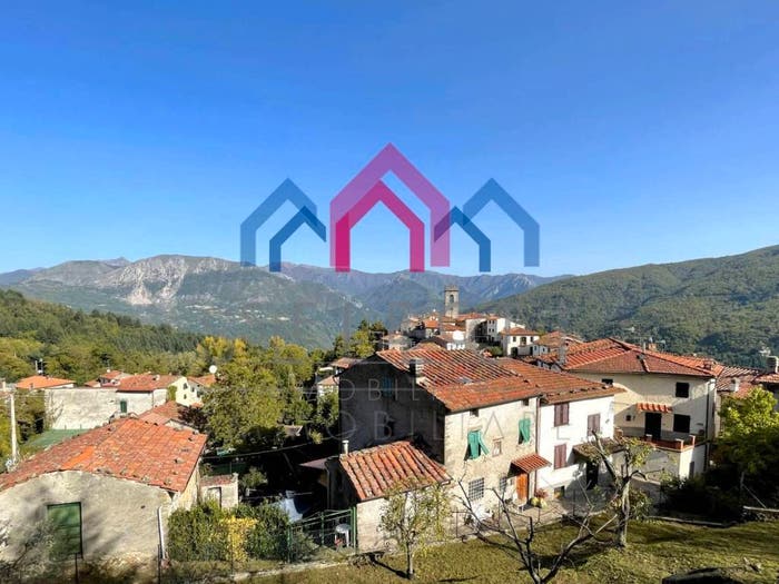 Casa con 6 locali in vendita in Brandeglio, Bagni di Lucca
