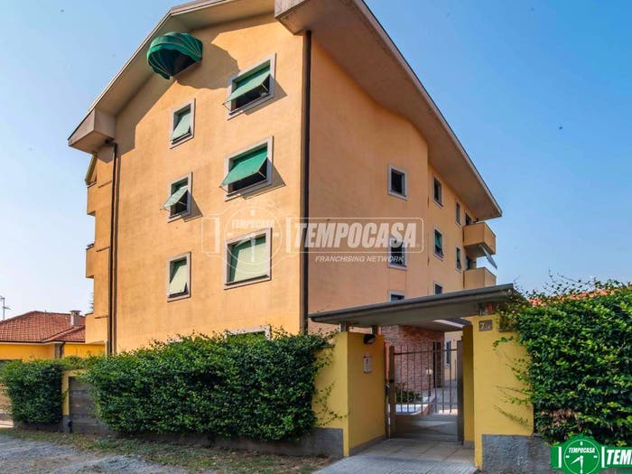 Appartamento quadrilocale in vendita in Via Galvani C, Centro, Cerro Maggiore