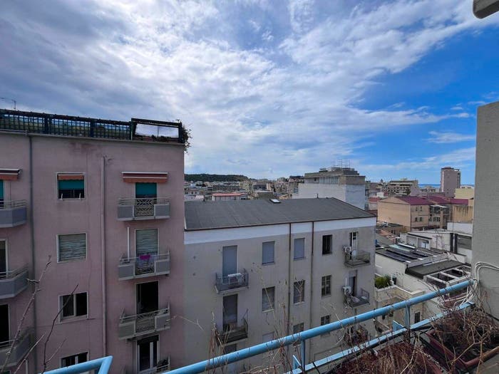 Appartamento quadrilocale in vendita in Via Sebastiano Satta, San Benedetto, Cagliari