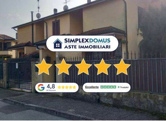 Casa con 5 locali in vendita in Via Enrico Berlinguer, Albuzzano