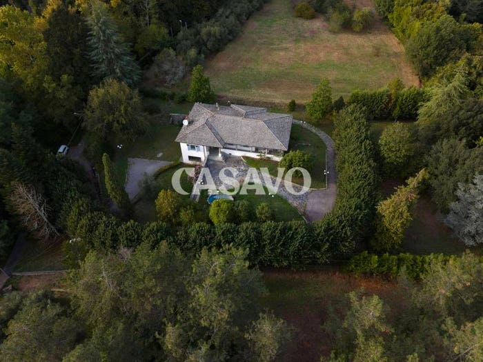 Casa con 6 locali in vendita in Via Piaggia, Camaiore Paese, Camaiore