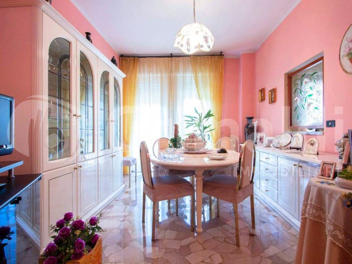 Appartamento trilocale in vendita in Via Parini, Gorgonzola